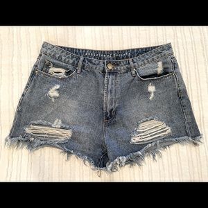 Articles of Society Distressed Shorts Size 30
